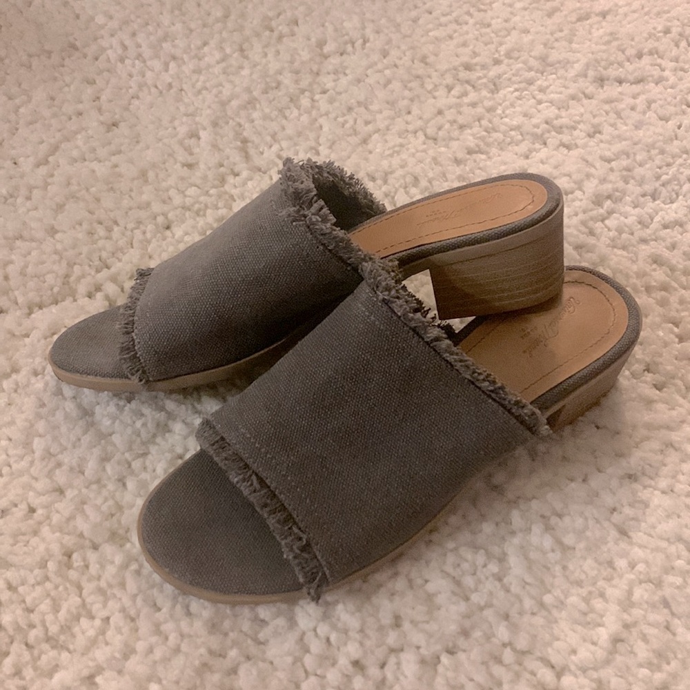 Universal Threads Shoes Worn Twice Size 7.5